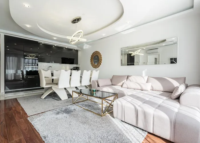 Kiraly 44 Luxury Apartment With Free Parking
