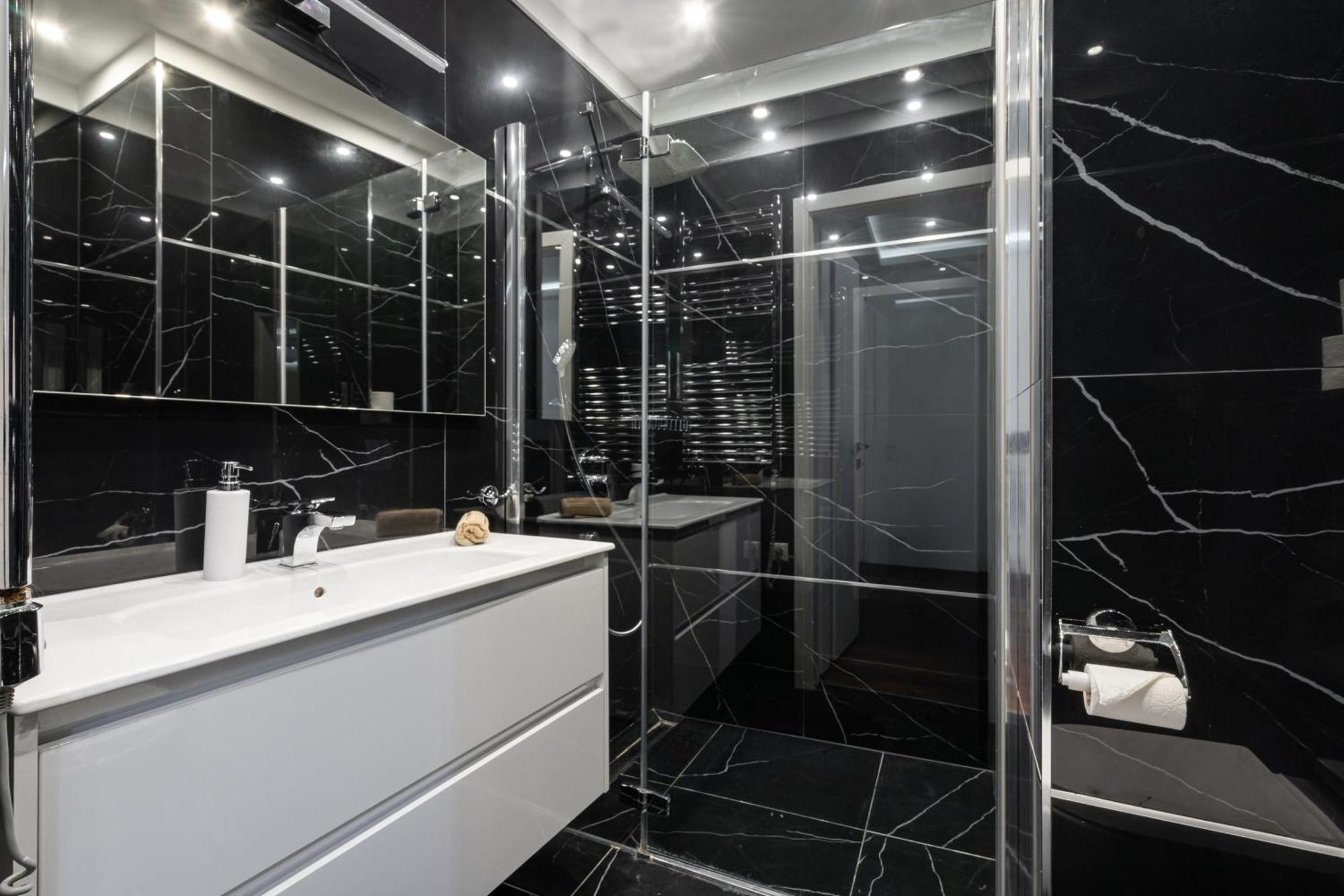 Kiraly 44 Luxury With Free Parking Apartament